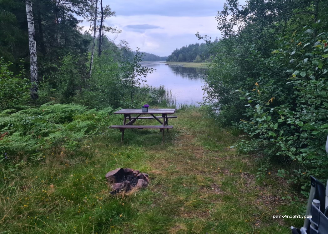 (570 81) Järnforsen - Unnamed Road — foto 4