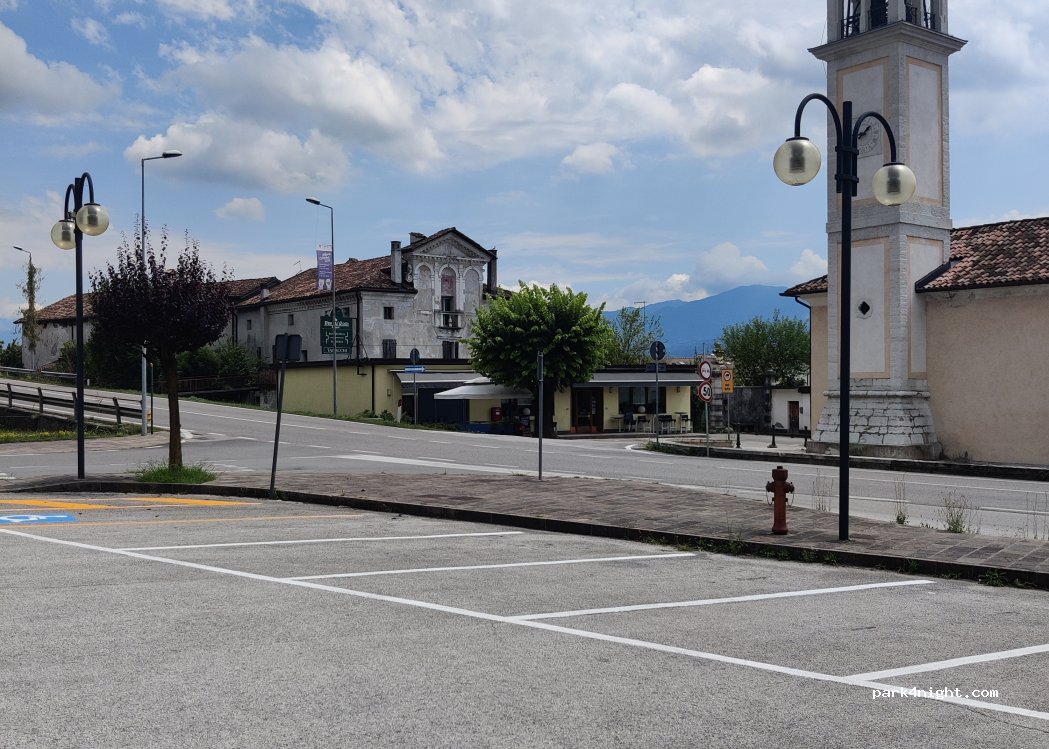 (32035) Santa Giustina - 4 Piazza Madonna di Settembre — foto 4