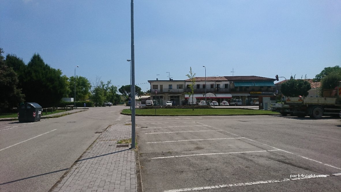 (30027) Calnova-fiorentina - — foto
