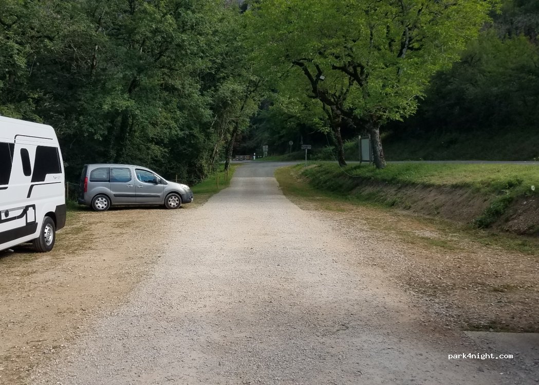 (46330) Sauliac-sur-Célé - D41 — foto