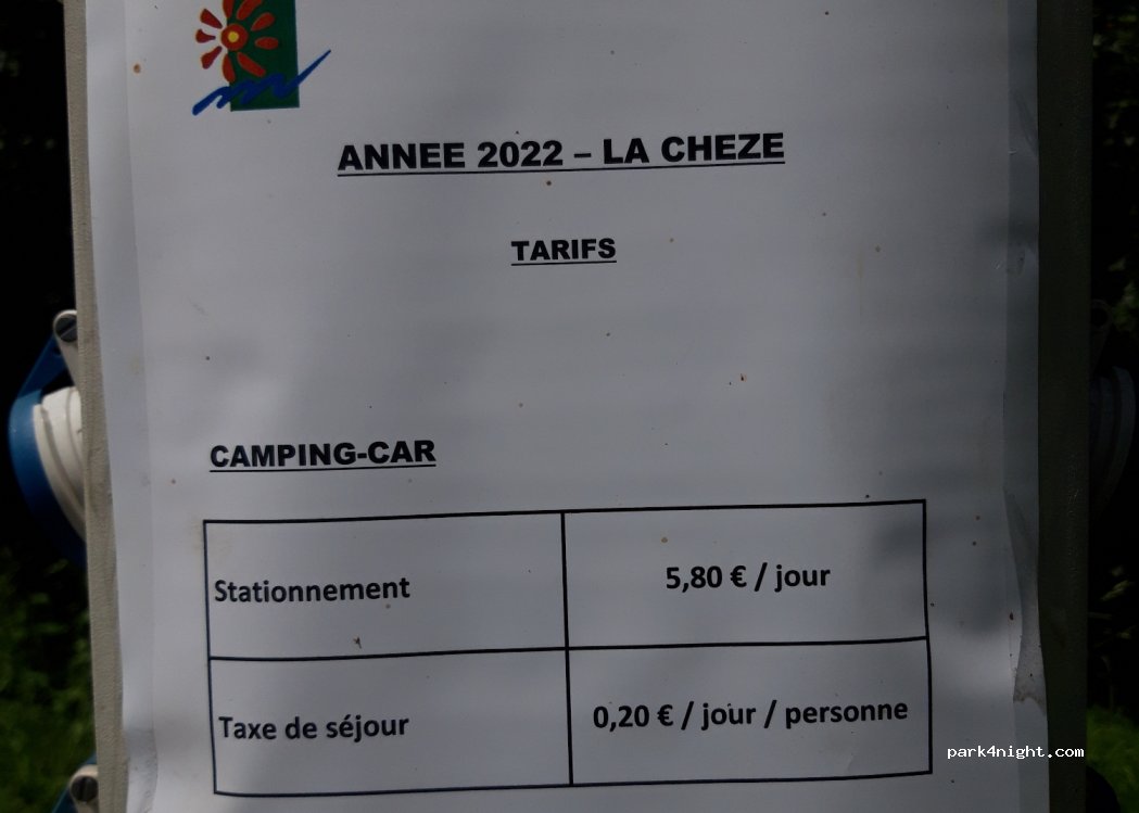 (22210) La Chèze - 10 Rue de Kergador — foto 2