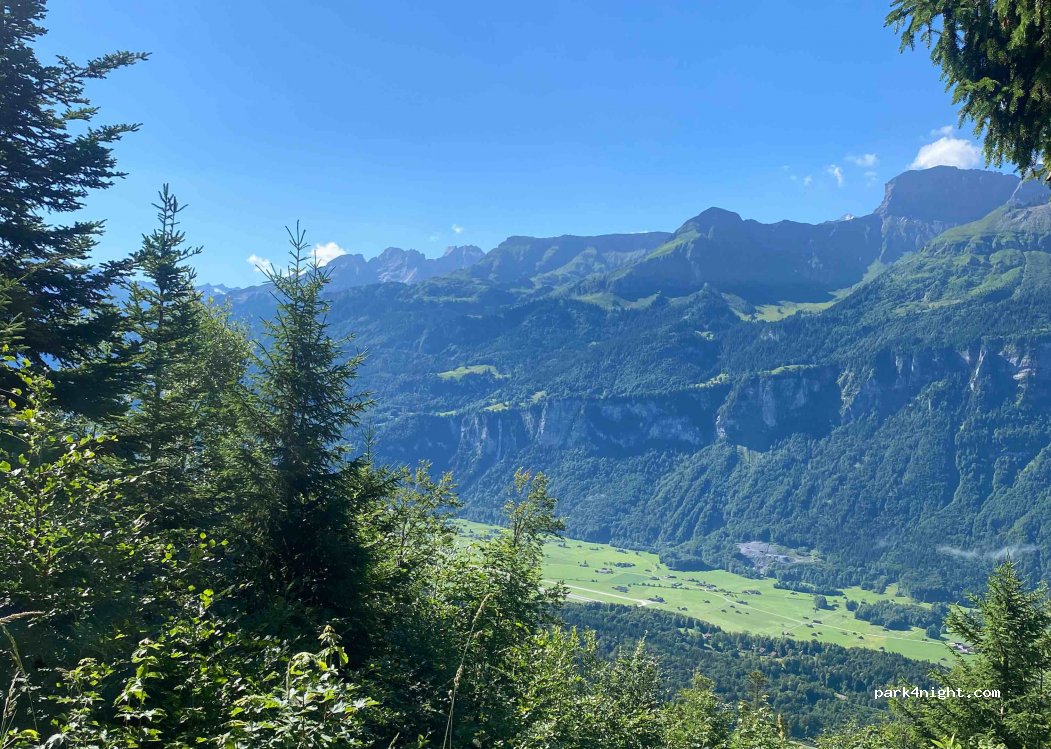 (3858) Hofstetten bei Brienz - Unnamed Road — foto 3