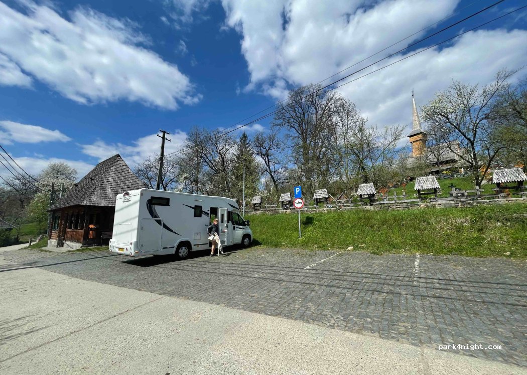 (437135) Desești - Unnamed Road — foto 4