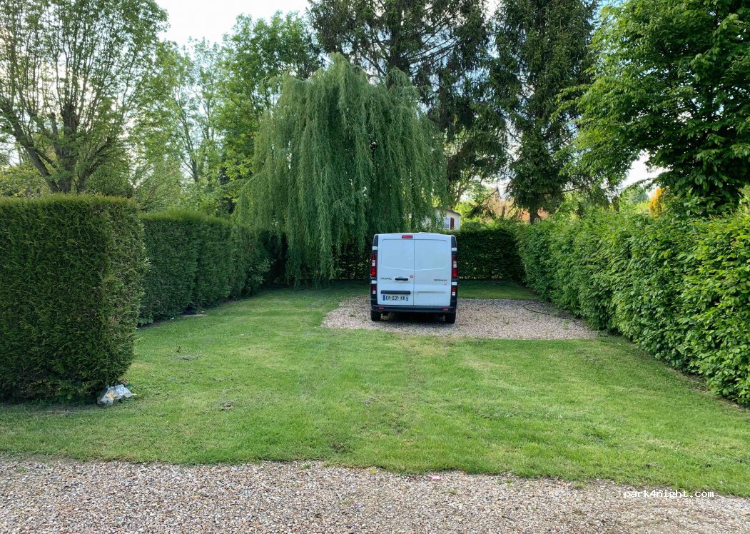 Chateau Bouafles — foto 2