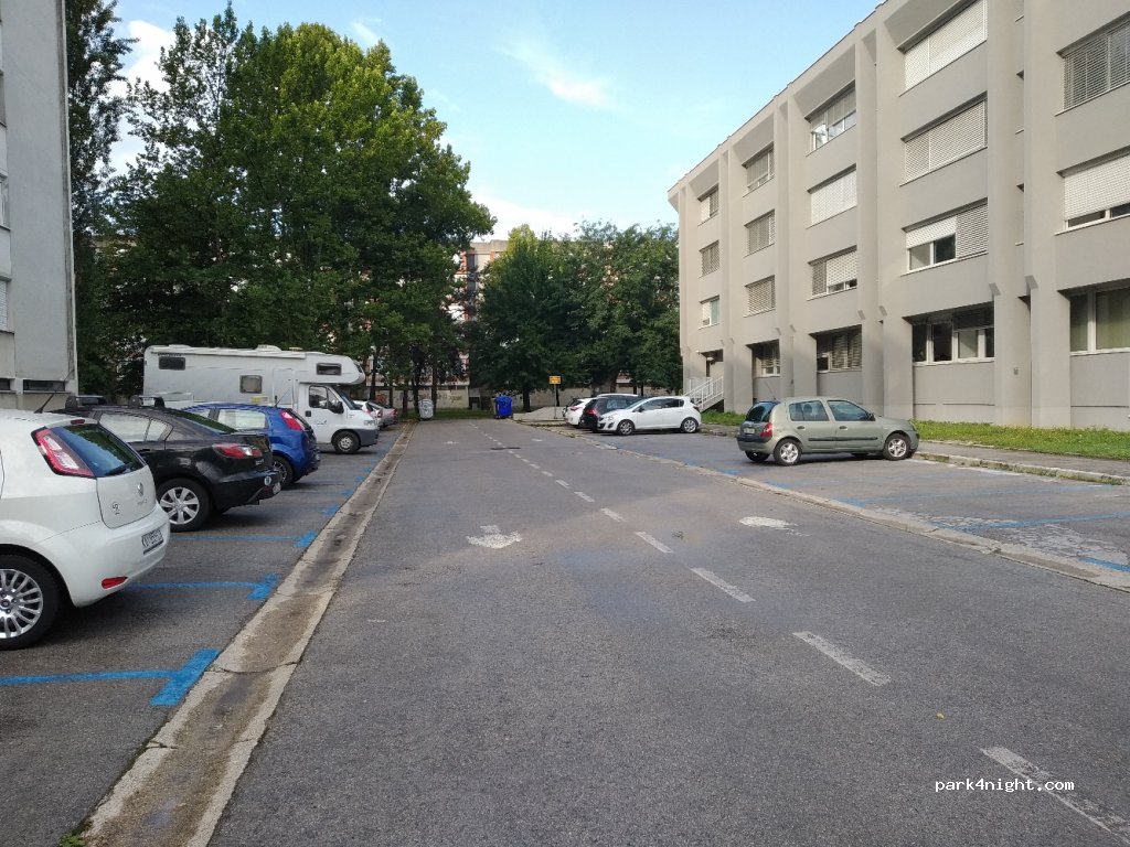 (47000) Karlovac - 2A Sarajevska ulica — foto