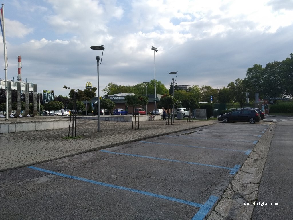 (47000) Karlovac - 2A Sarajevska ulica — foto 2