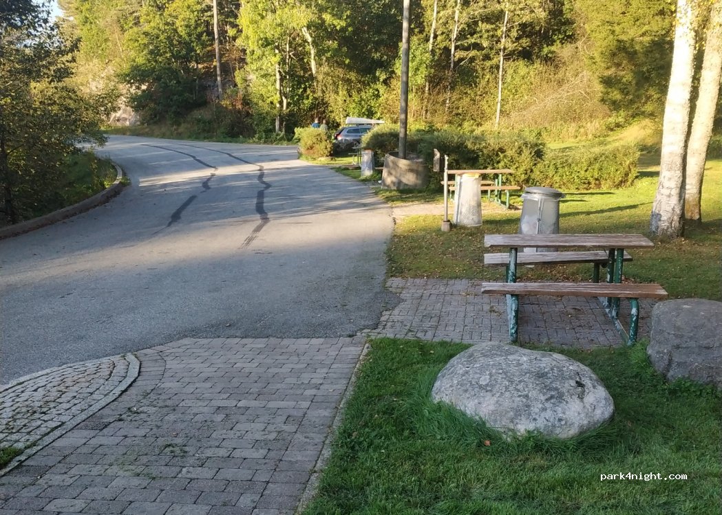 (4516) Mandal - 21 Suvatneveien — foto