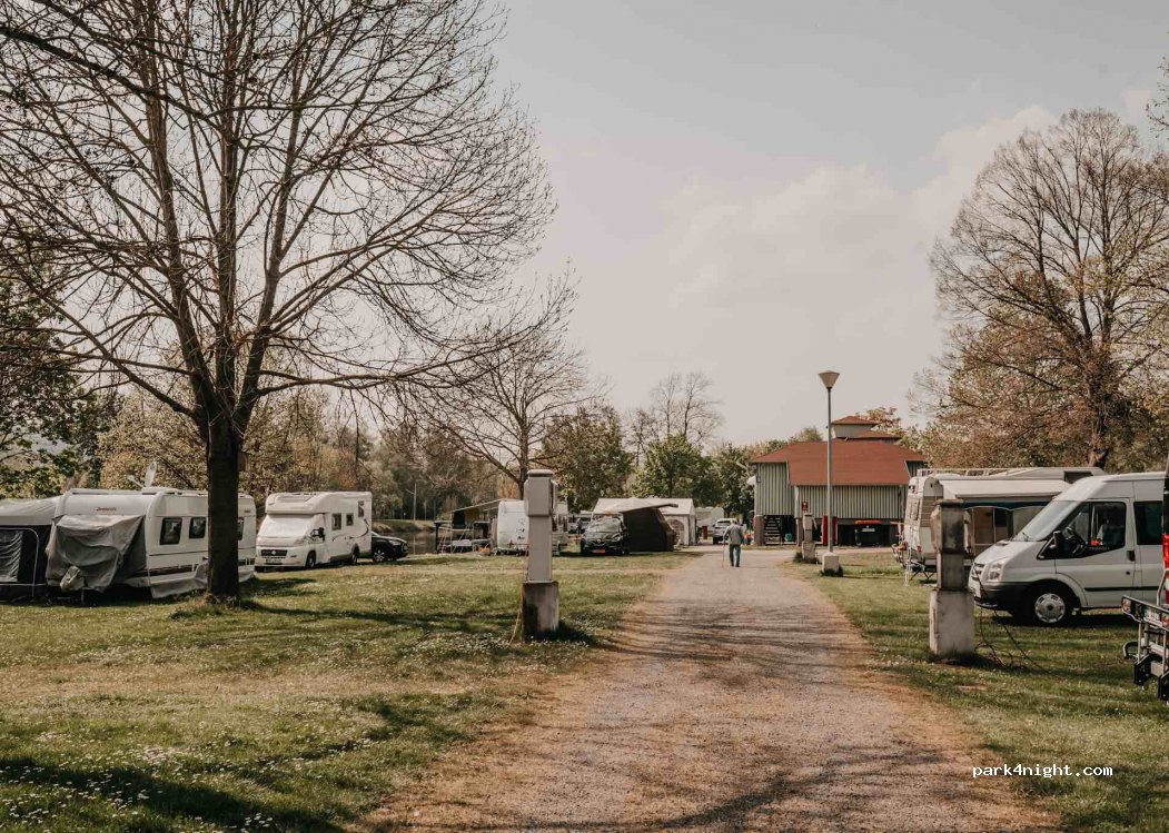 Campingplatz Rotenburg an der Fulda — foto 2