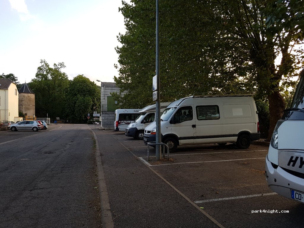 (57480) Sierck-les-Bains - 1 Place de la Gro — foto