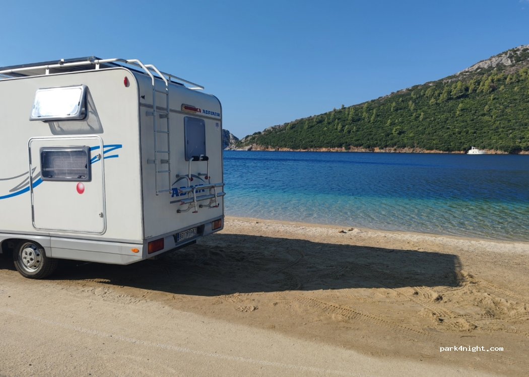 (630 72)  - Eparchiaki Odos Nikitis-Sartis — foto 4