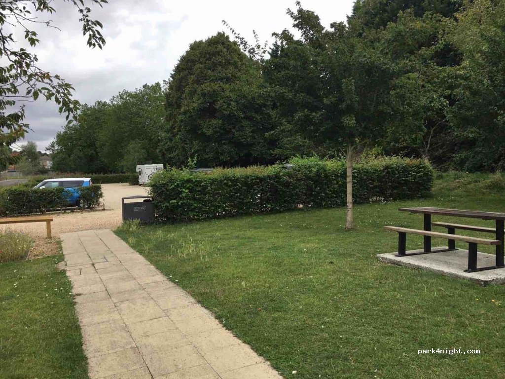 (SP1 3SA) Salisbury - 154 Castle Road — foto 2