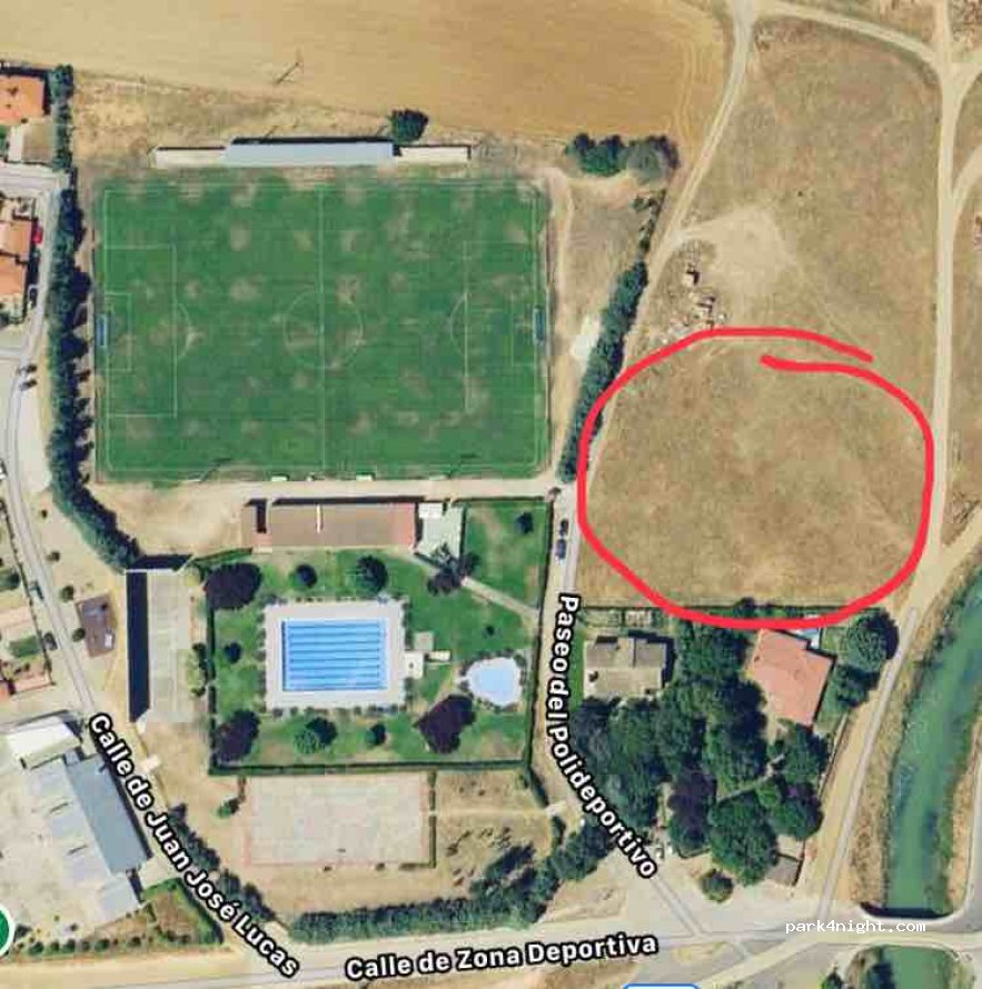 (34310) Becerril de Campos - 5 Calle Zona Deportiva — foto