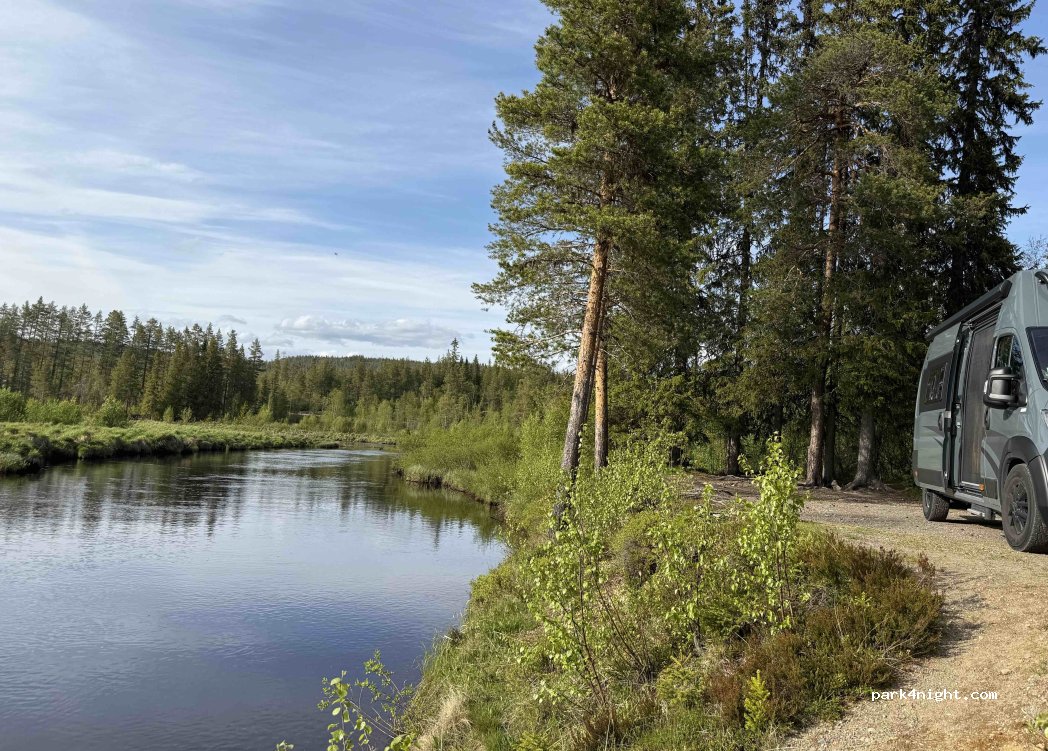 (790 90) Mörkret - Unnamed Road — foto 5