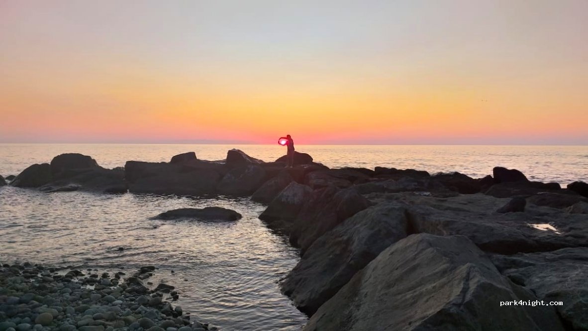 (08690)  - Karadeniz Sahil Yolu — foto 2