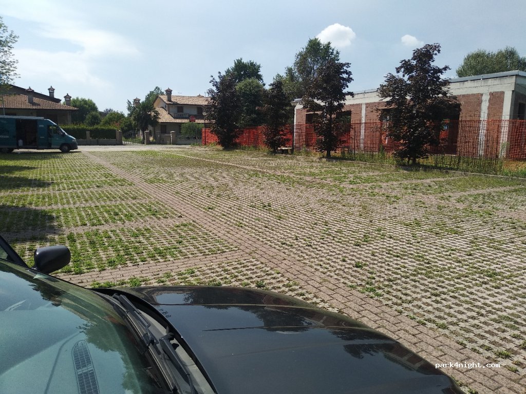 (30028) San Michele Al Tagliamento - Via S. Filippo — foto