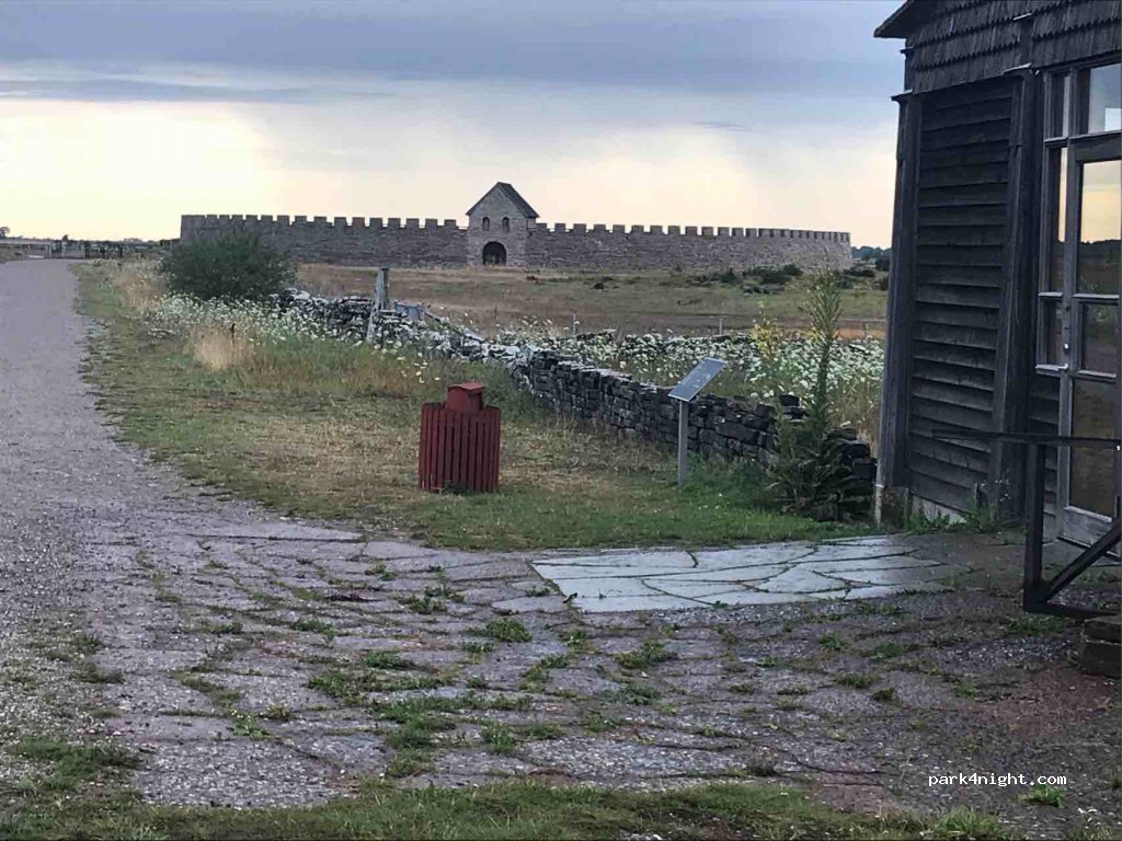 (380 65)  - Eketorps fornborg — foto 3