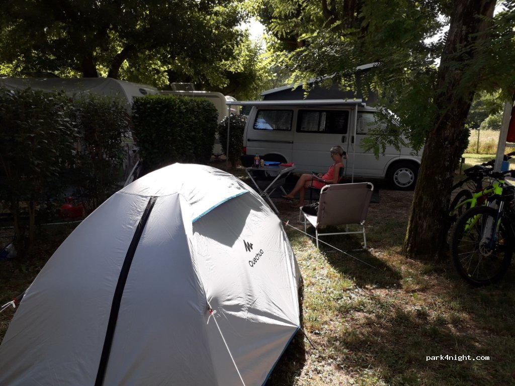 Camping Rives d'Arc — foto 2