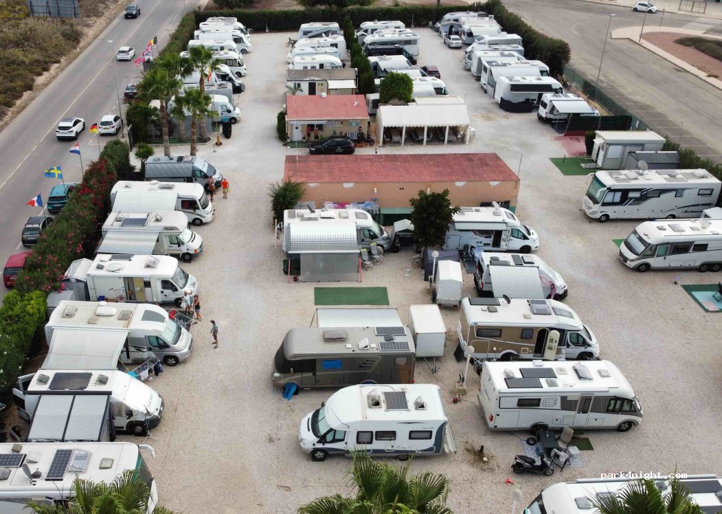 Camper Park San Fulgencio — foto 3