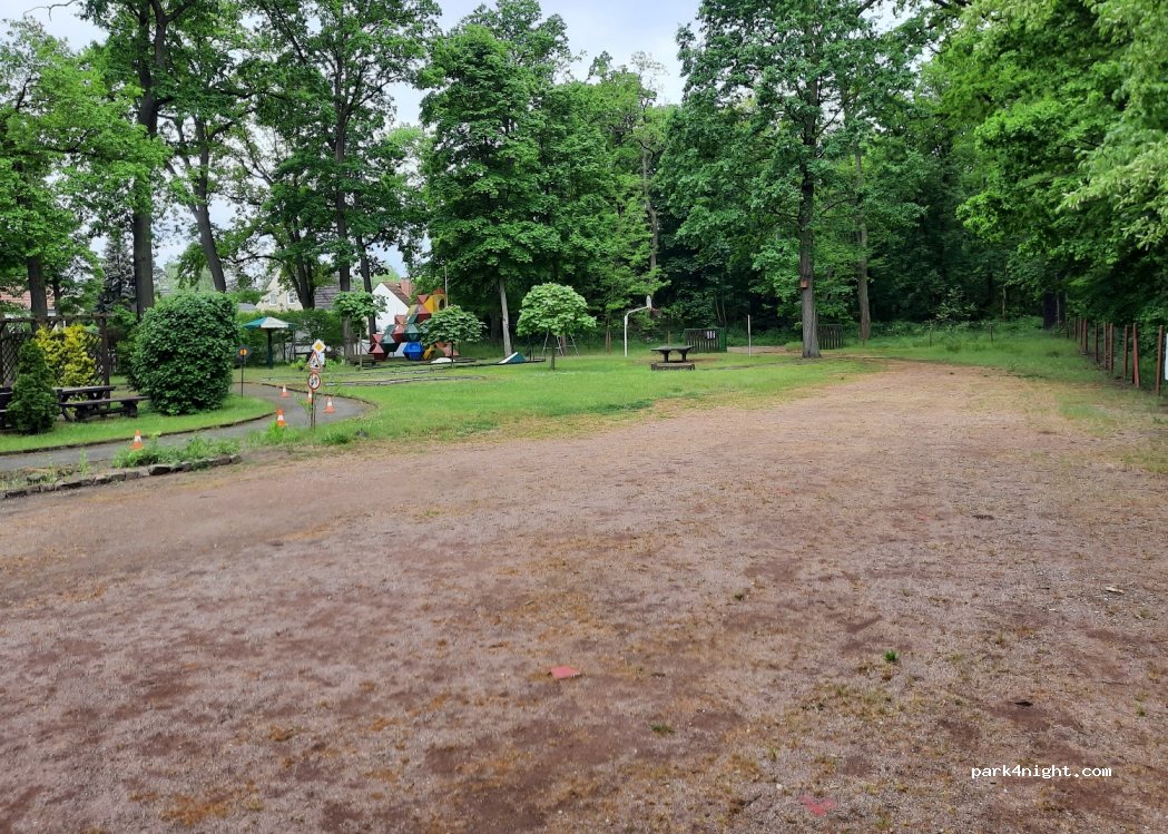 (06785) Oranienbaum-Wörlitz - 49 Dessauer Straße — foto 3