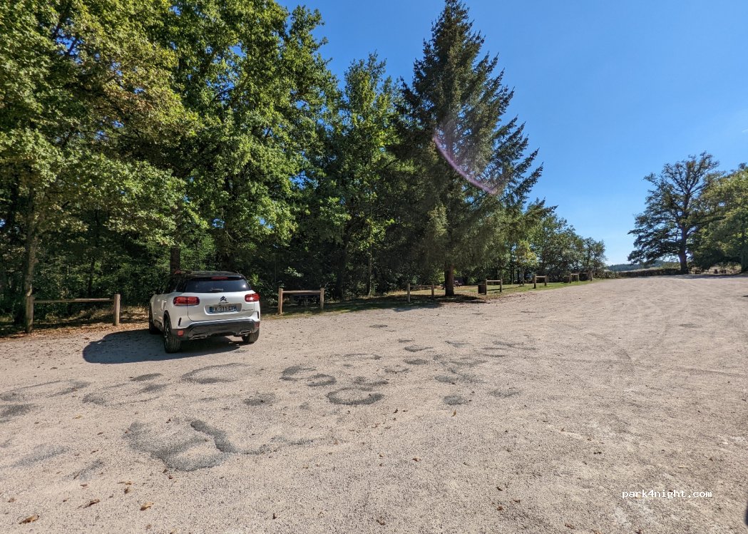 (71670) Saint-Pierre-de-Varennes - Le Foulon — foto