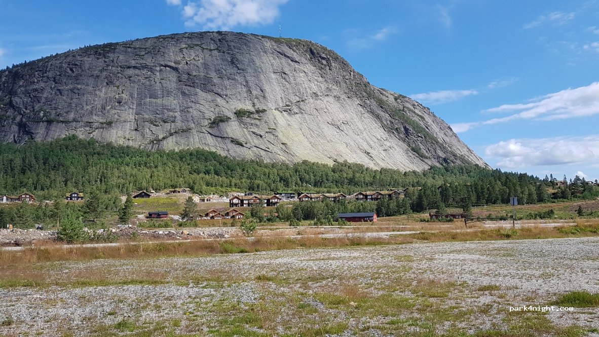 (4748) Rysstad - Unnamed Road — foto