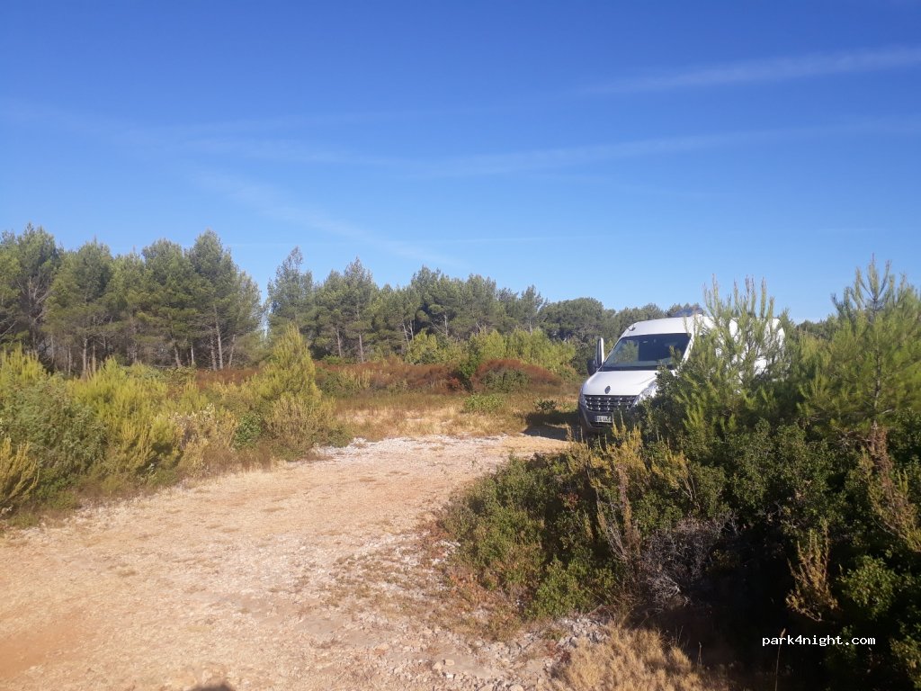(83330) Le Castellet - 2861 Montée du Vieux Camp — foto