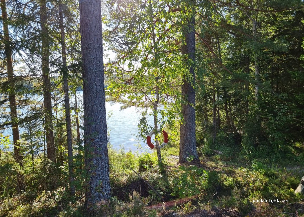 (711 77) Stråssa - Unnamed Road — foto 2