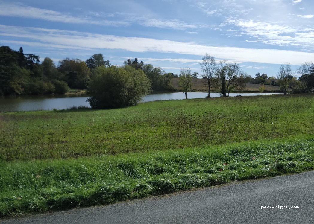 (47800) Lavergne - Unnamed Road — foto 4