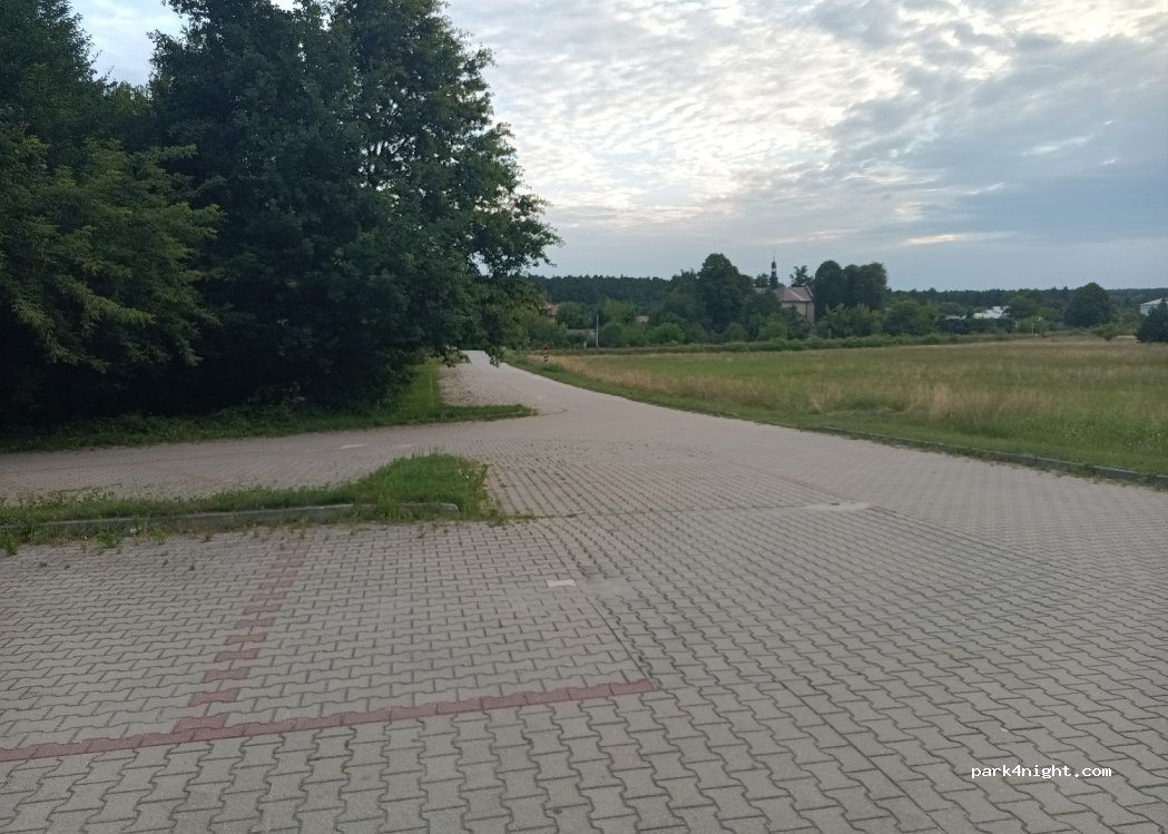 (22-670) Bełżec - 73 Świerczewskiego — foto 2