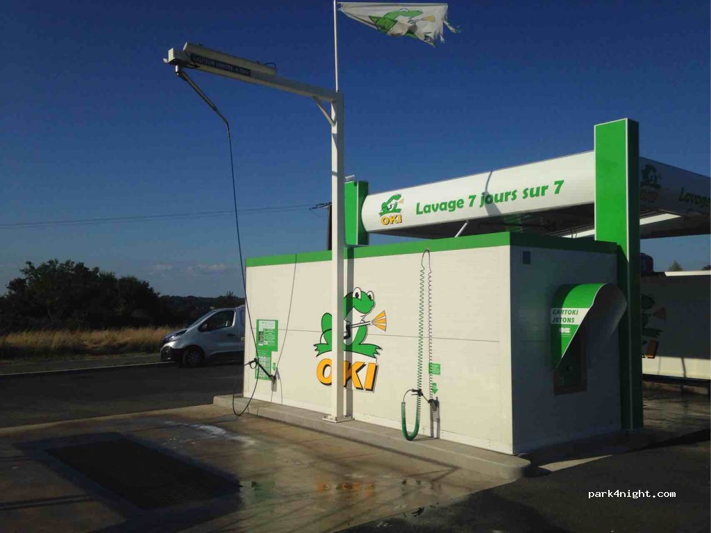 (17210) Montlieu-la-Garde - 6 Route de Montendre — foto