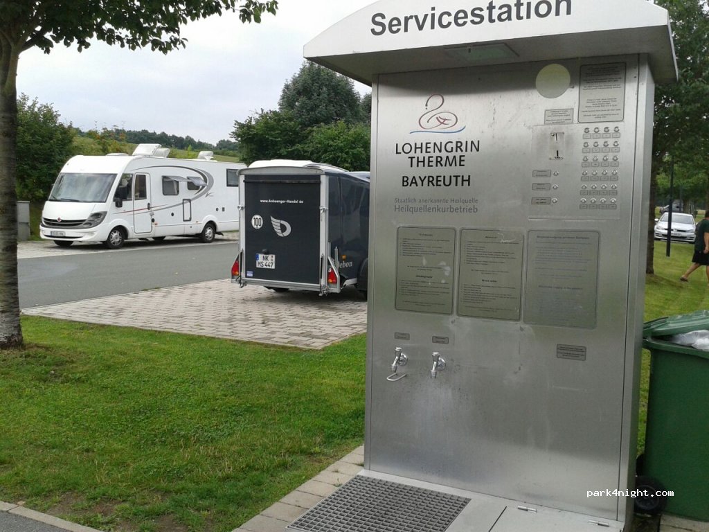 Wohnmobilstellplatz Bayreuth Lohengrin Therme — foto 2
