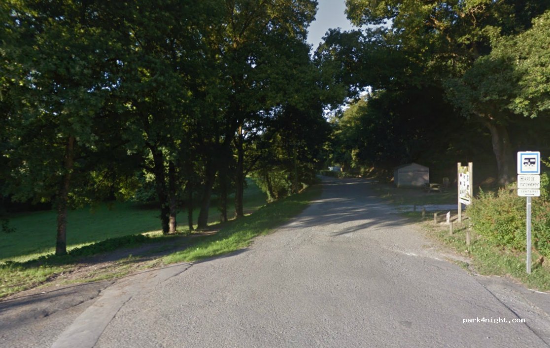 (44650) Corcoué-sur-Logne - 1-3 Rue de la Poste — foto