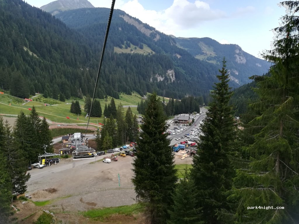 (74390) Châtel - Route de Pré la Joux — foto