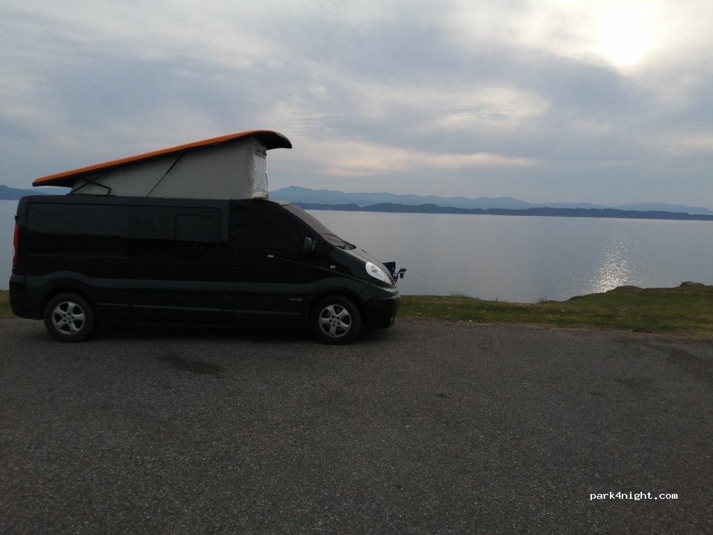(IV54 8XL)  - Unnamed Road — foto 2