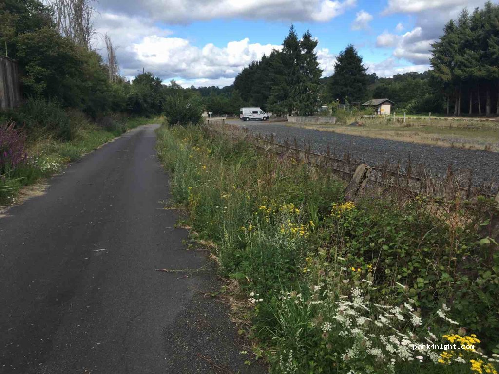 (63740) Gelles - La Miouze, route de Sancy — foto 3