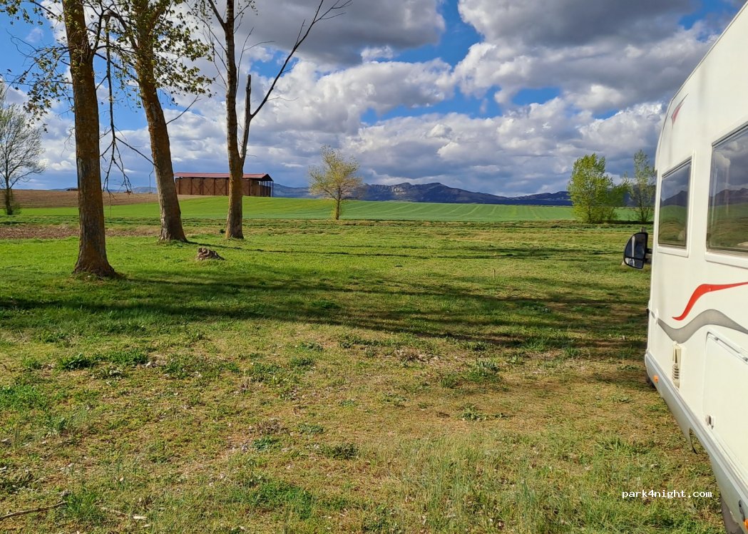 (09244) Fuentebureba - 43A Calle Poza — foto 2