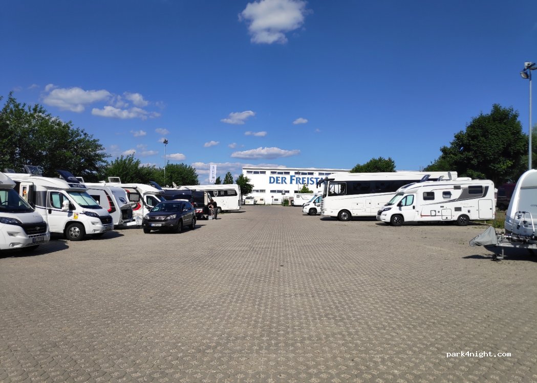Wohnmobilstellplatz Der Freistaat — foto
