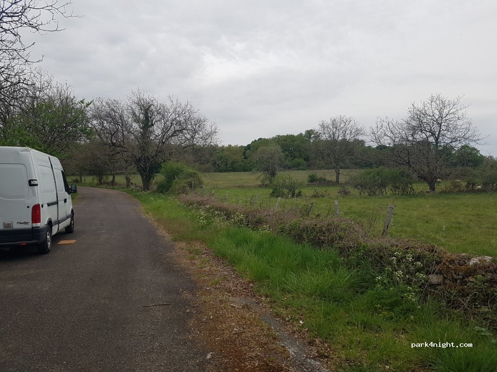(46500) Rignac - D840 — foto