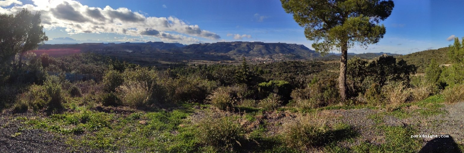 (11350) Tuchan - Route de Vingrau — foto