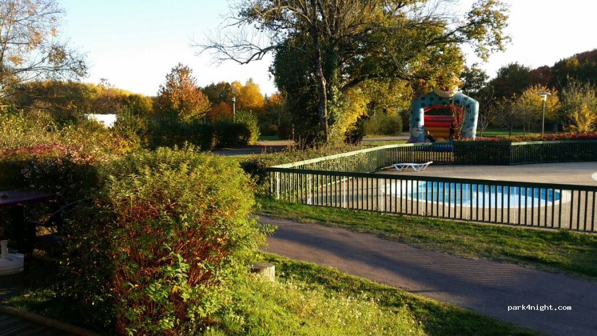 Flower Camping Des Lacs — foto