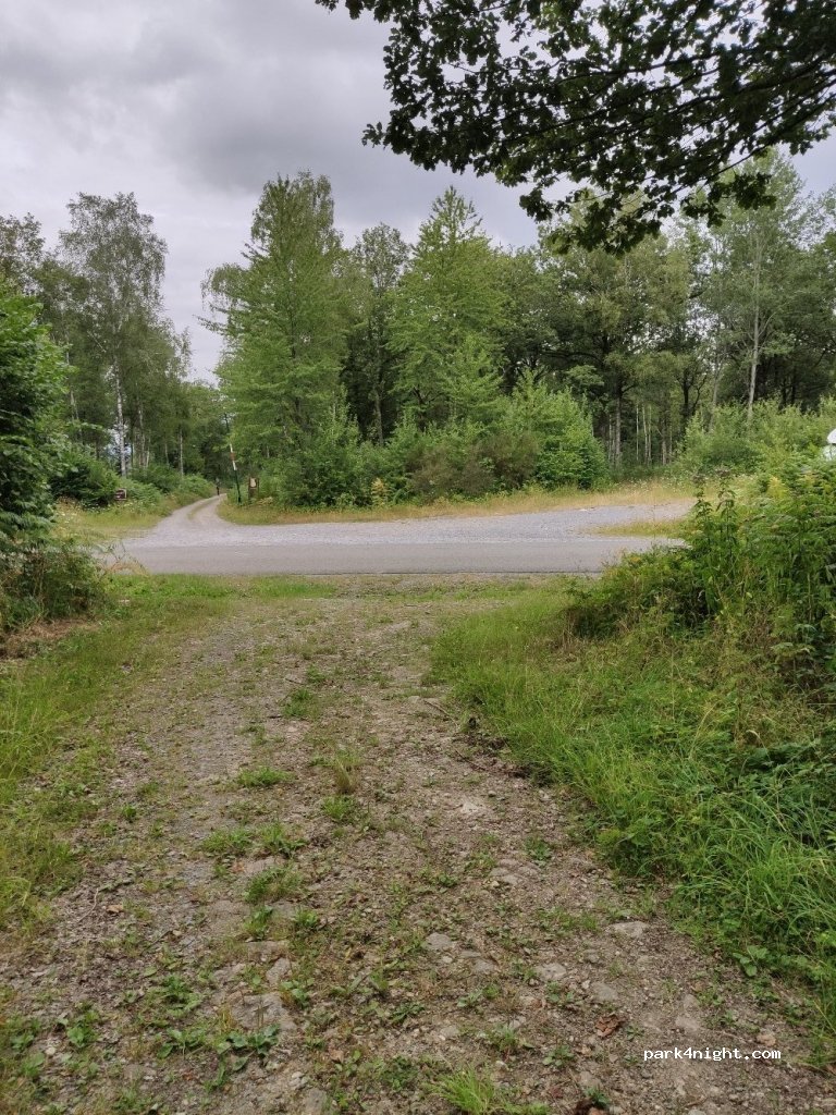 (08170) Hargnies - Pré des Rochettes — foto