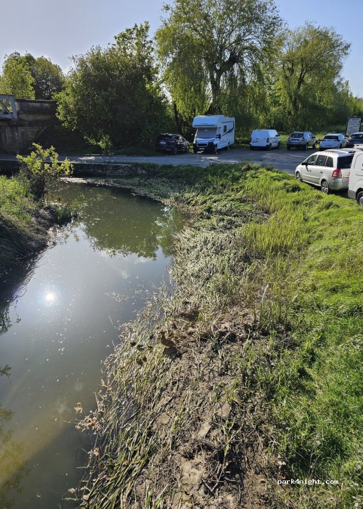 (37600) Loches - 4 Chemin de la Prairie de la Foire — foto 3