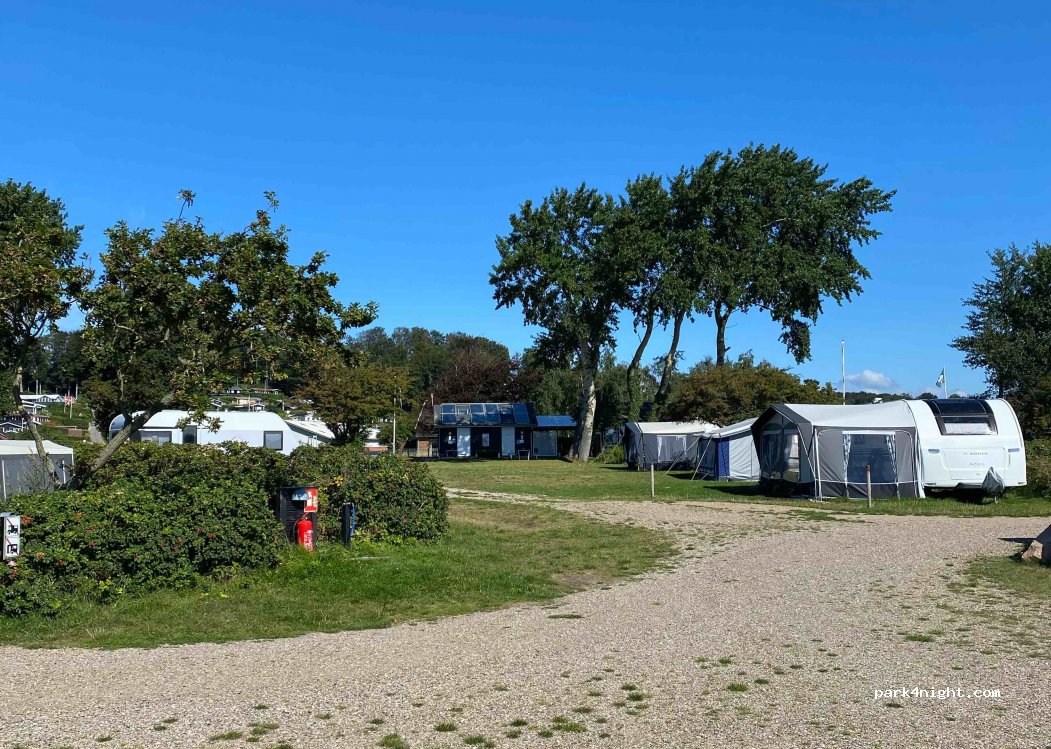 Skarrev Camping — foto