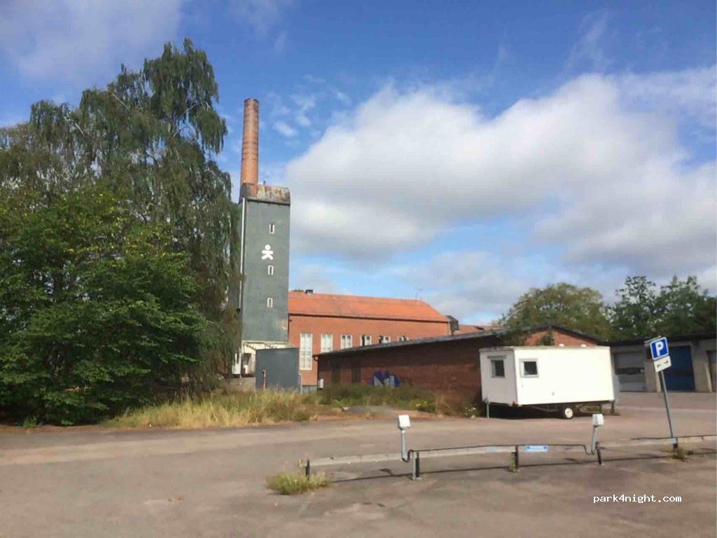 (681 37) Kristinehamn - 9b Doktor Enwalls Väg — foto