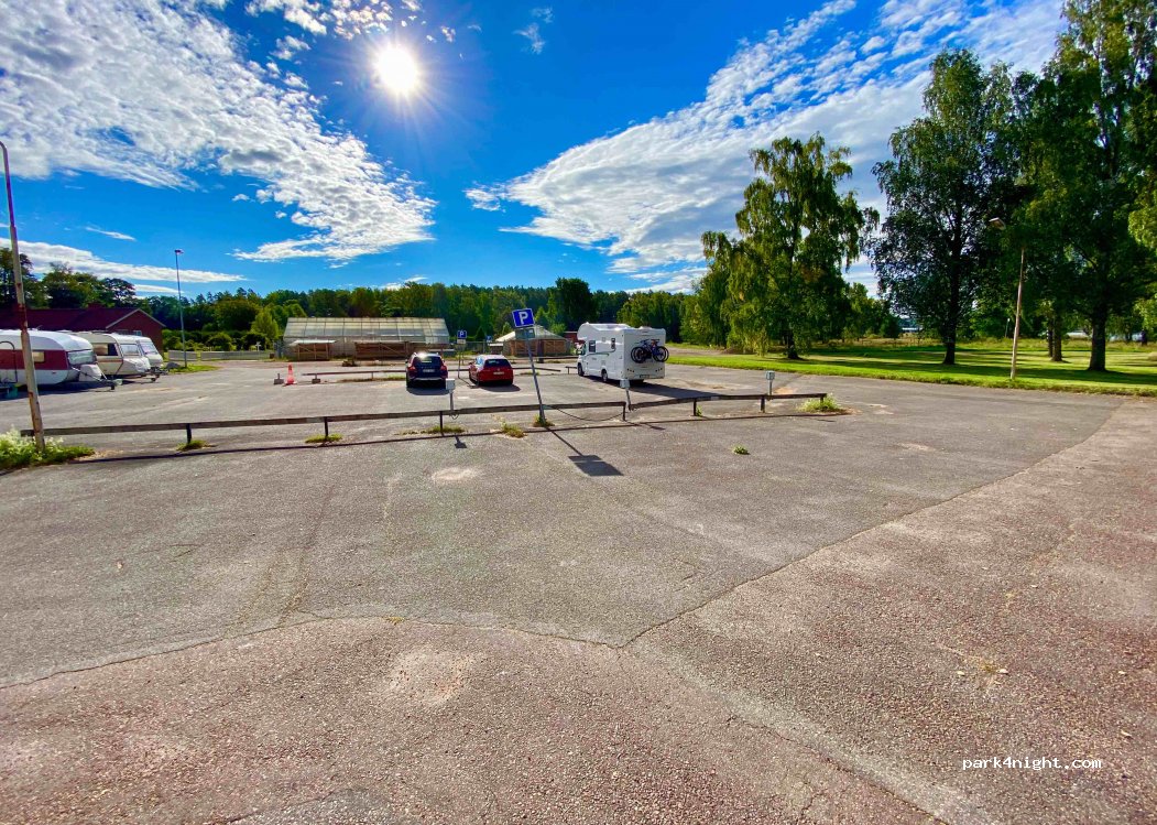 (681 37) Kristinehamn - 9b Doktor Enwalls Väg — foto 2