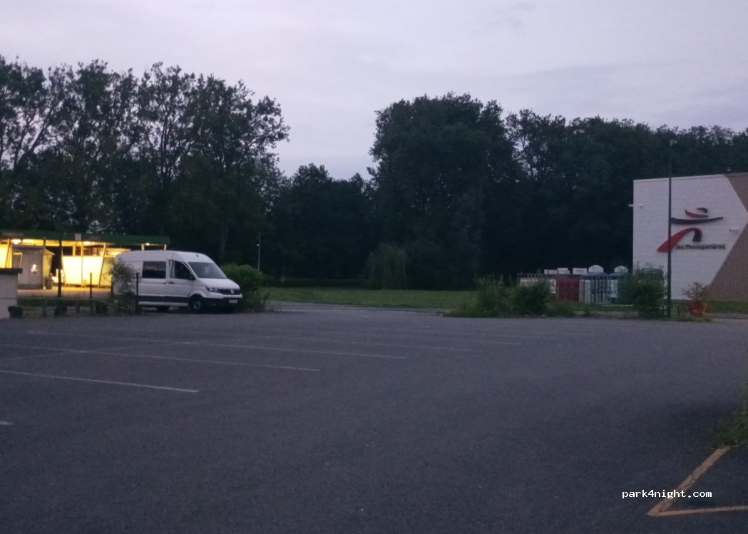 Intermarché CONTACT Pontfaverger-Moronvilliers — foto 3