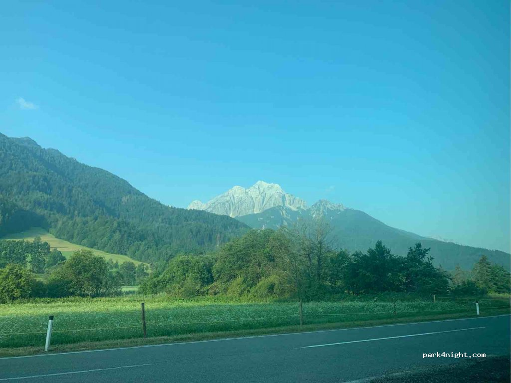 (4280) Kranjska Gora - 75a Podkoren — foto