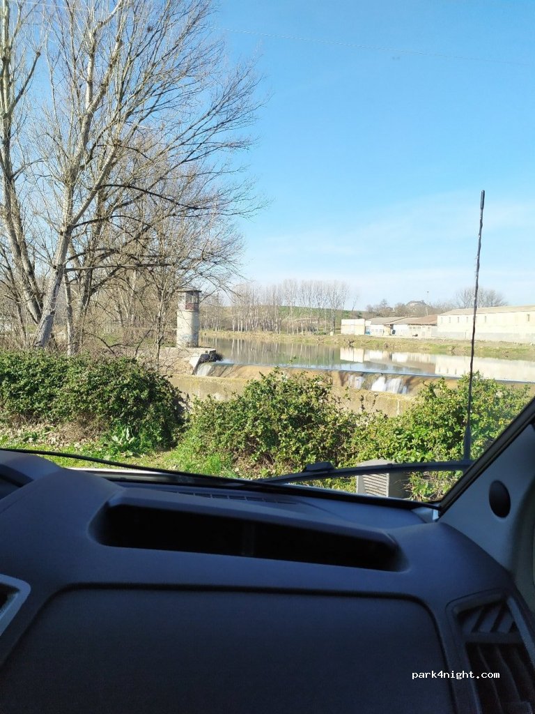 (08510) Roda de Ter - Passeig Pere Moret — foto 2