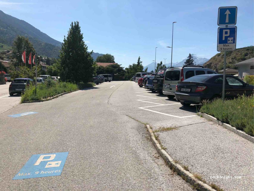 (3966) Chalais - 26 Route du Téléphérique — foto