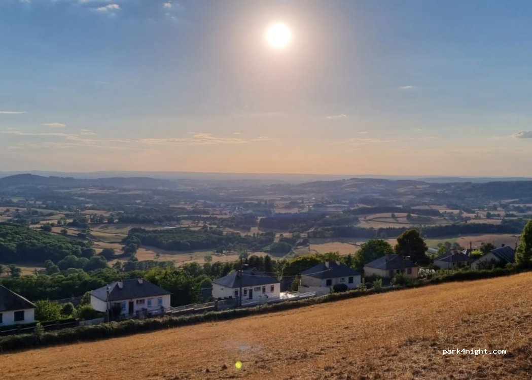 (58120) Château-Chinon(Ville) - 12 Rue la Promenade — foto 2